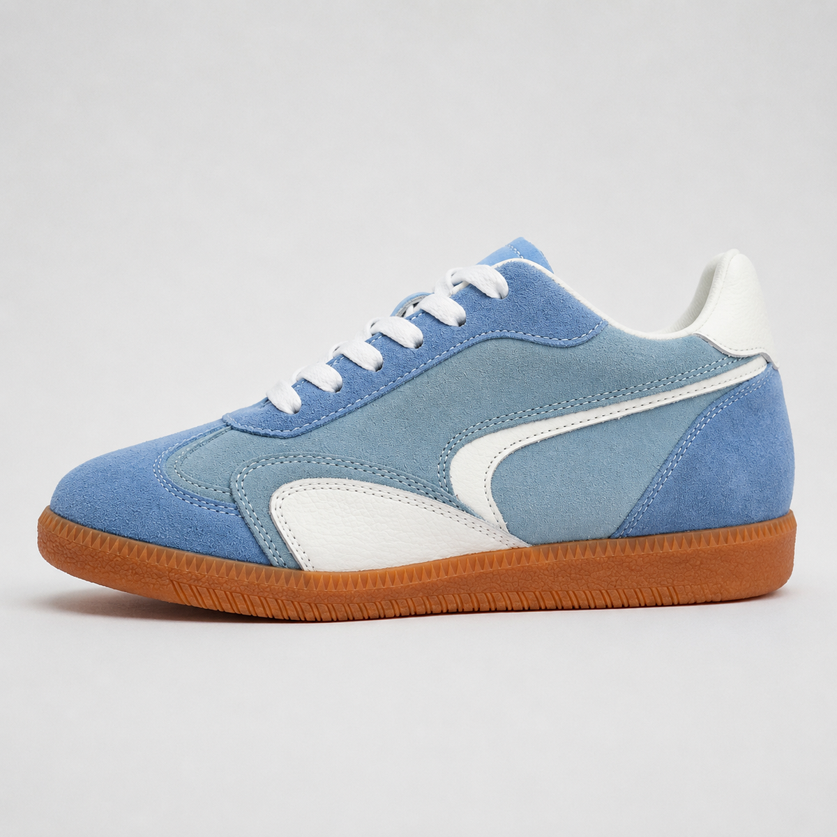 Aven - Retro Elevator Sneaker