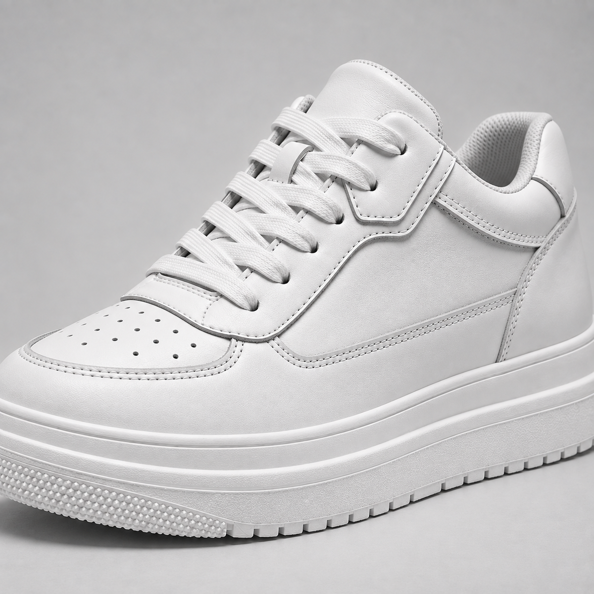 Altus - Elevator Sneaker