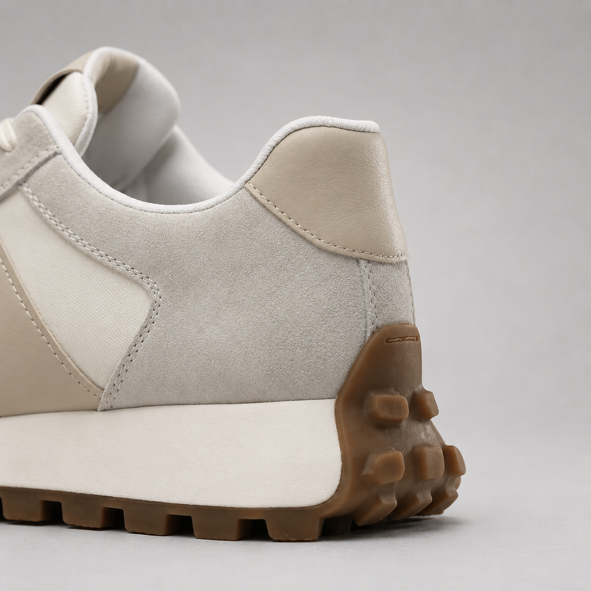 Apex - Elevator Sneaker