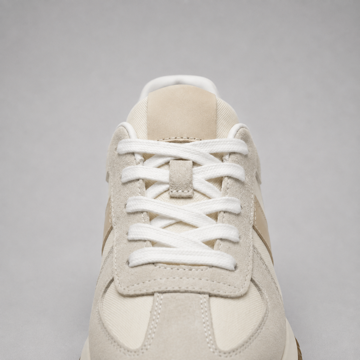 Apex - Elevator Sneaker