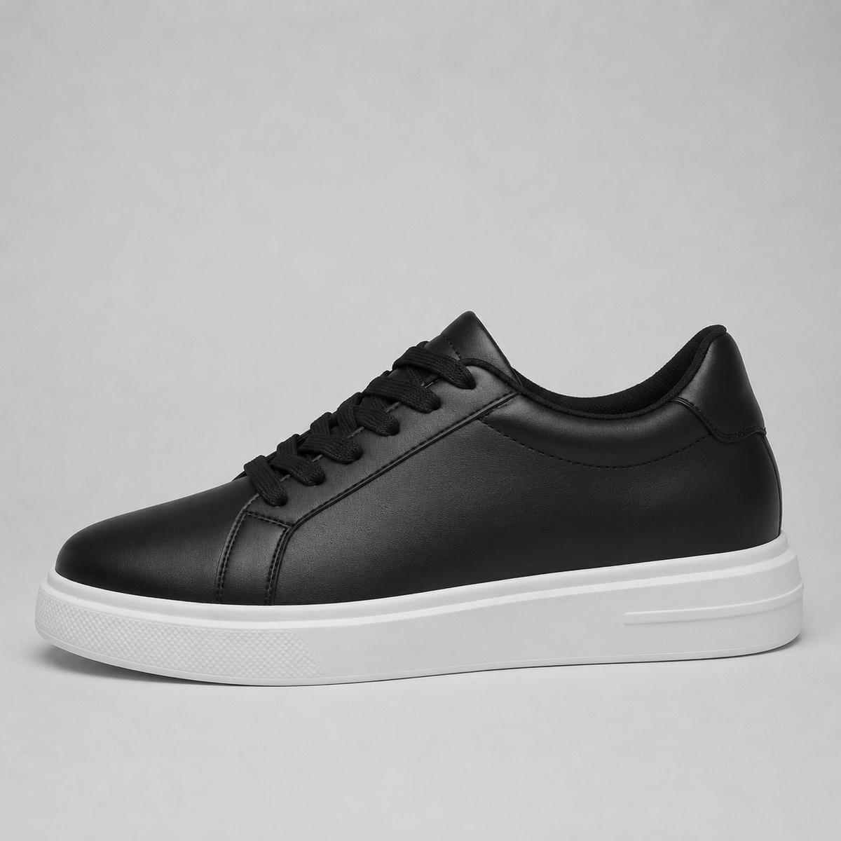 Mounta - Leather Elevator Sneaker