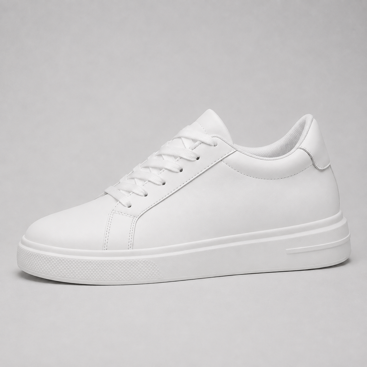 Mounta - Leather Elevator Sneaker