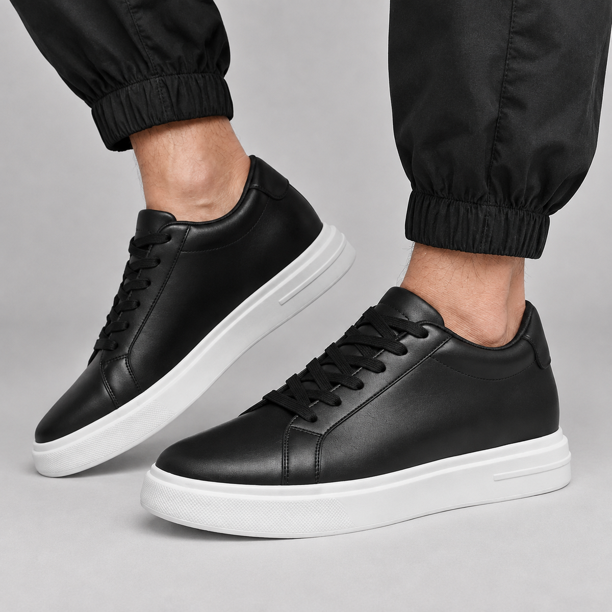 Mounta - Leather Elevator Sneaker