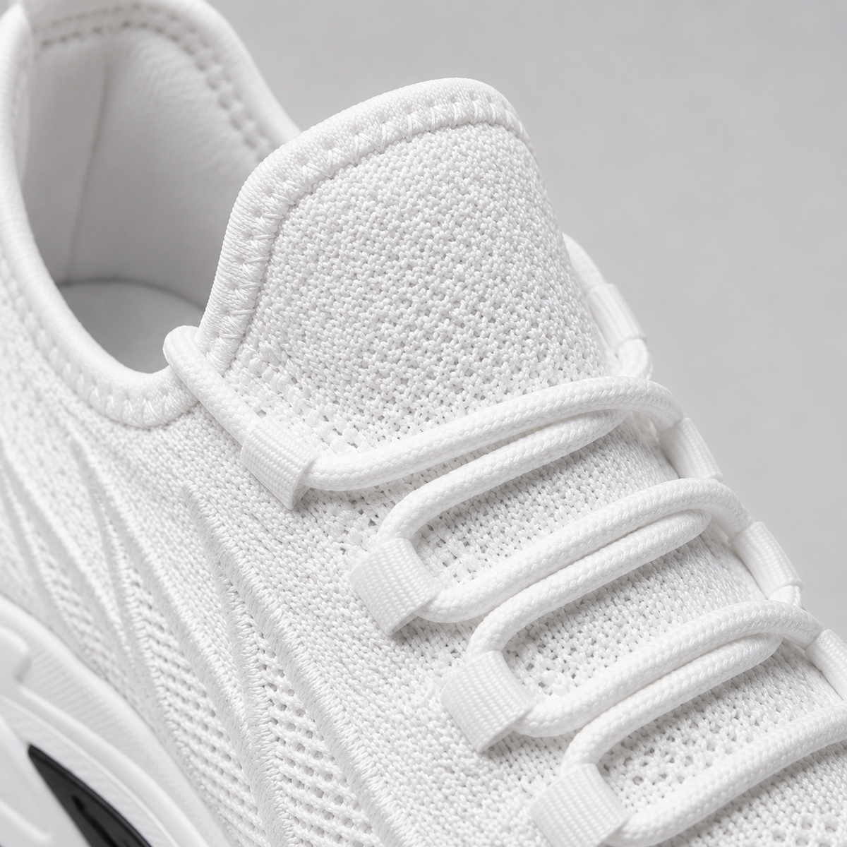 Crest - Elevator Sneaker