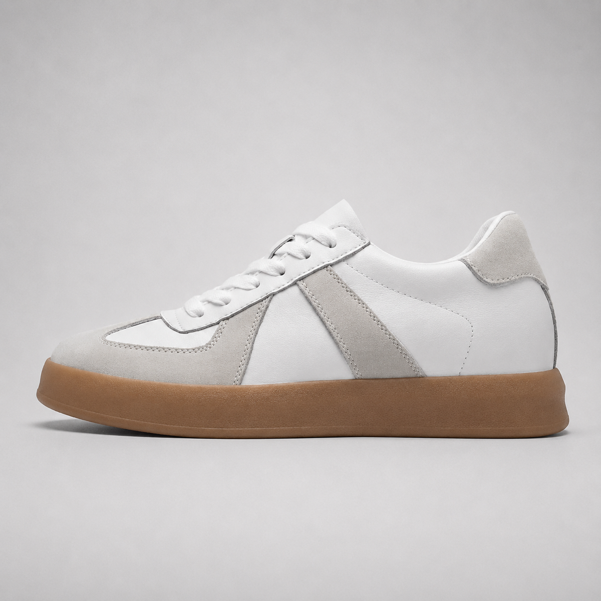 Forte - Retro Elevator Sneaker