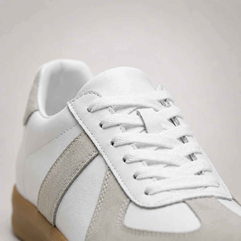 Forte - Retro Elevator Sneaker