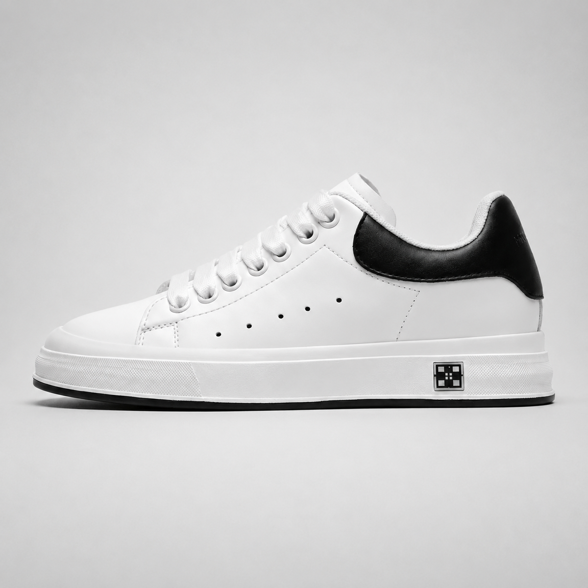 Monte - Elevator Sneaker