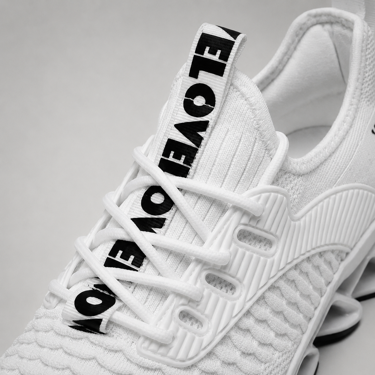 Vertex - Elevator Sneaker